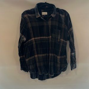 Universal Thread flannel button down
